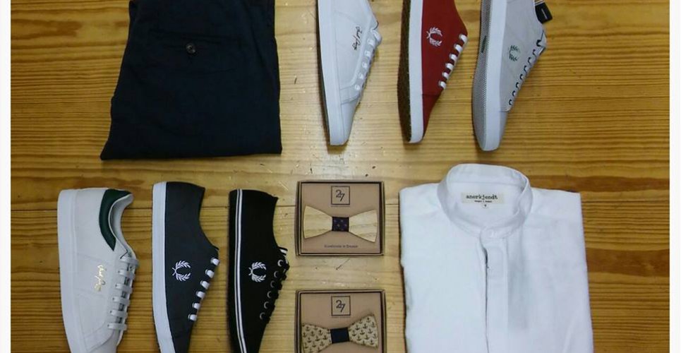 Fred Perry υποδήματα συνδυασμένα με κλασικό ανδρικό ντύσιμο