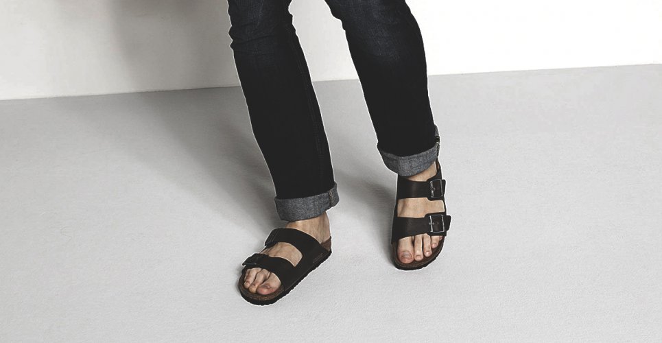 Καλωσορίζουμε το καλοκαίρι με τα Birkenstock