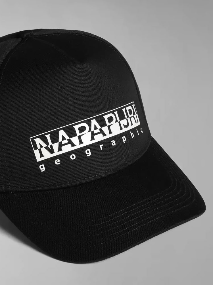 NAPAPIJRI F BOX CAP BLACK