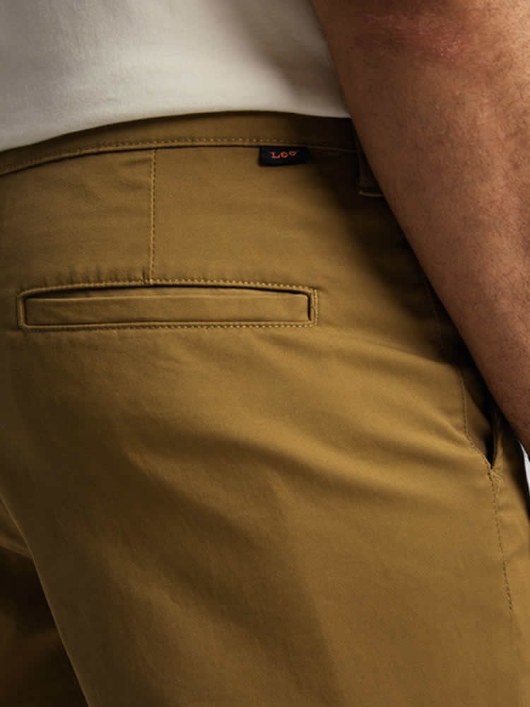 LEE RELAXED CHINO TUMBLEWEED