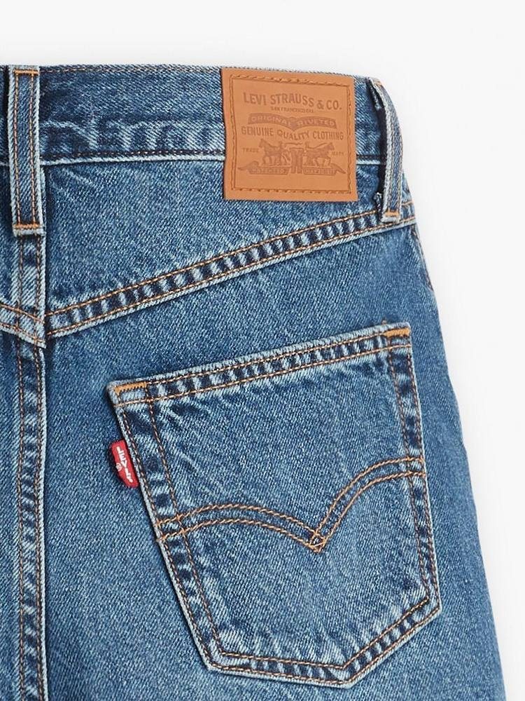 LEVIS 80S MOM SHORT MED INDIGO - WORN IN